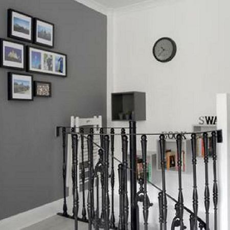 דירות אדינבורו Park View Studio Walking Distance To Royal Mile מראה חיצוני תמונה